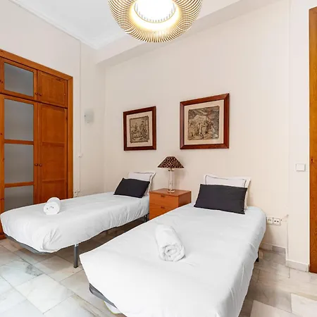 Pineapple Trinidad Grund 8 Apartament Malaga